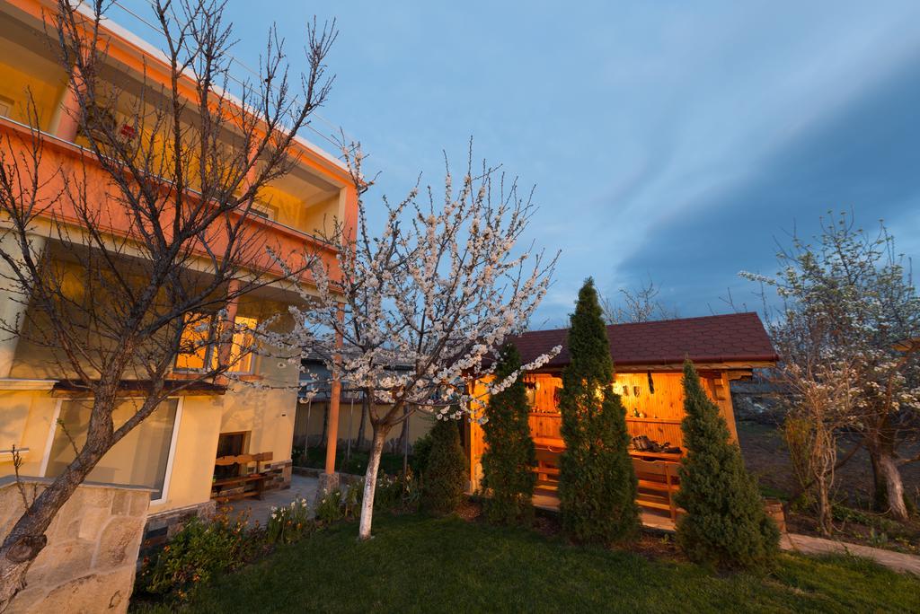 Marinovata Kashta Guest House Veliki Preslav Dış mekan fotoğraf